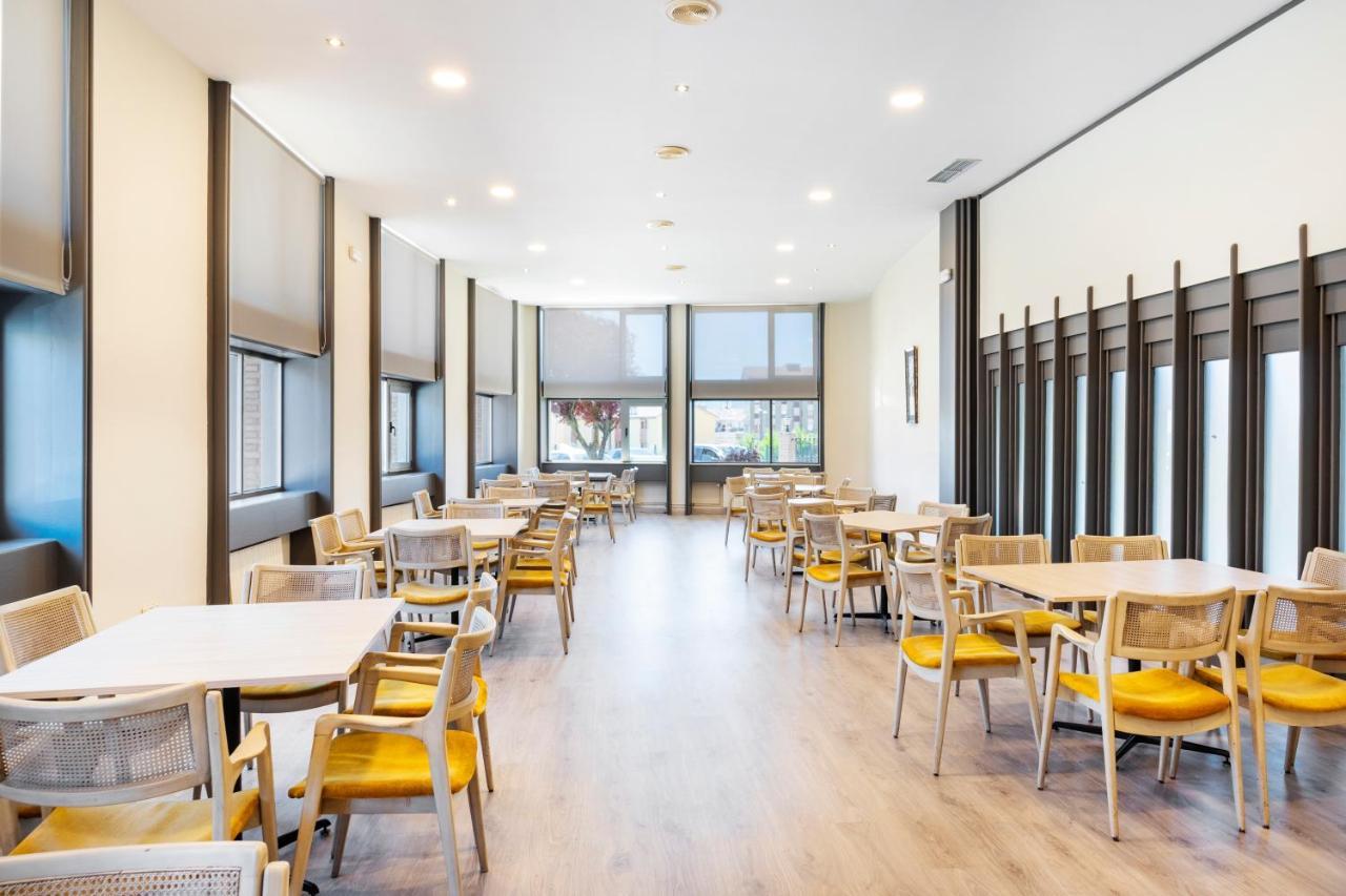 Hotel Vejo 레이노사 외부 사진