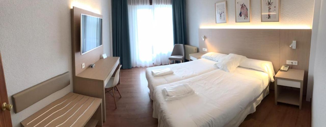 Hotel Vejo 레이노사 외부 사진